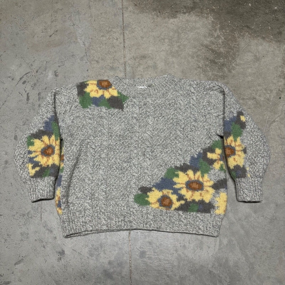 Vintage Dear Young Floral Sunflower Sweater Size Medium Gray Chunky Knit